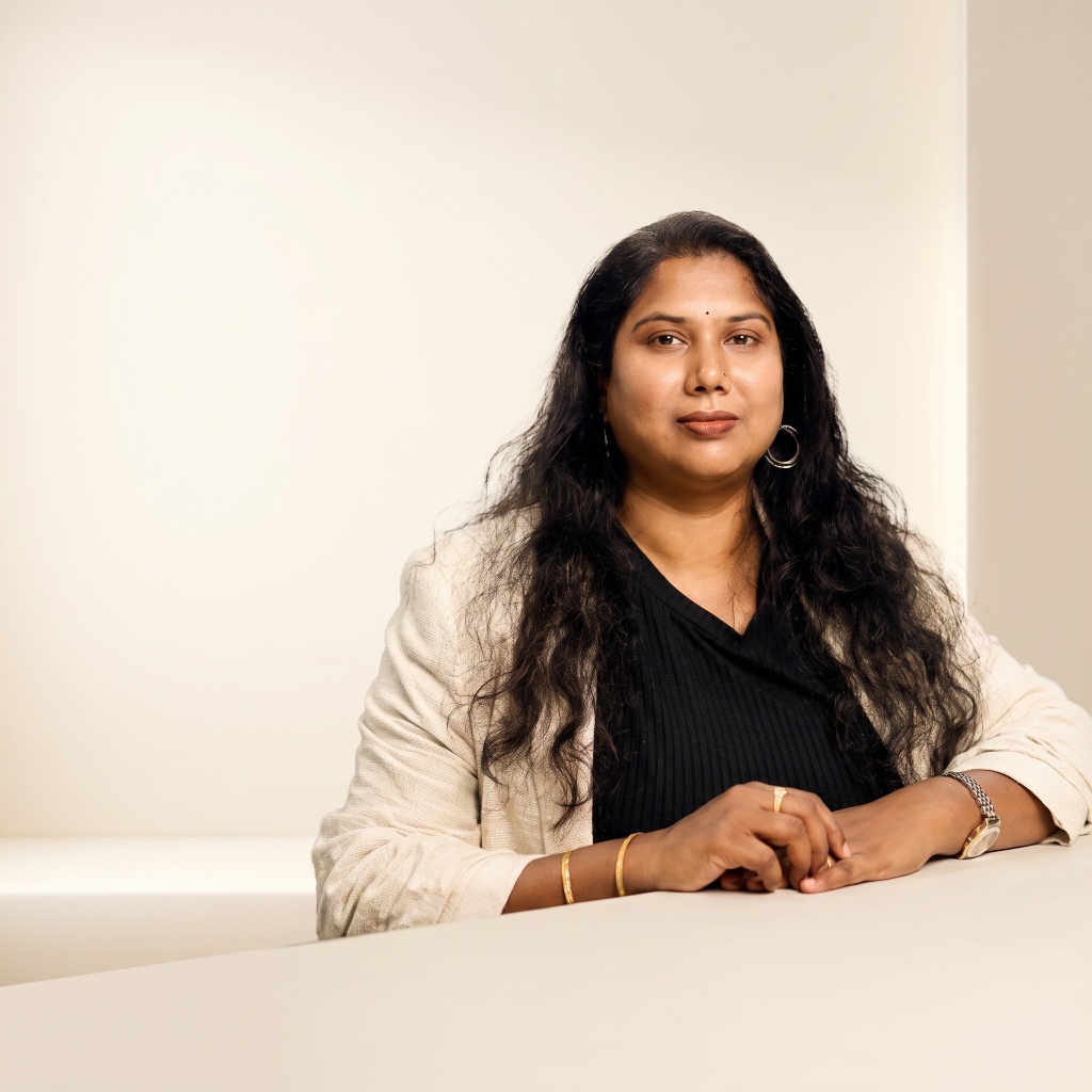 Asha Diwakar – Company Secretary & Corporate Lawyer